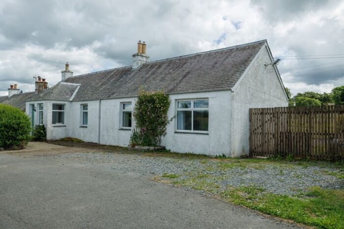 1 Cowdenburn Cottages Lamancha